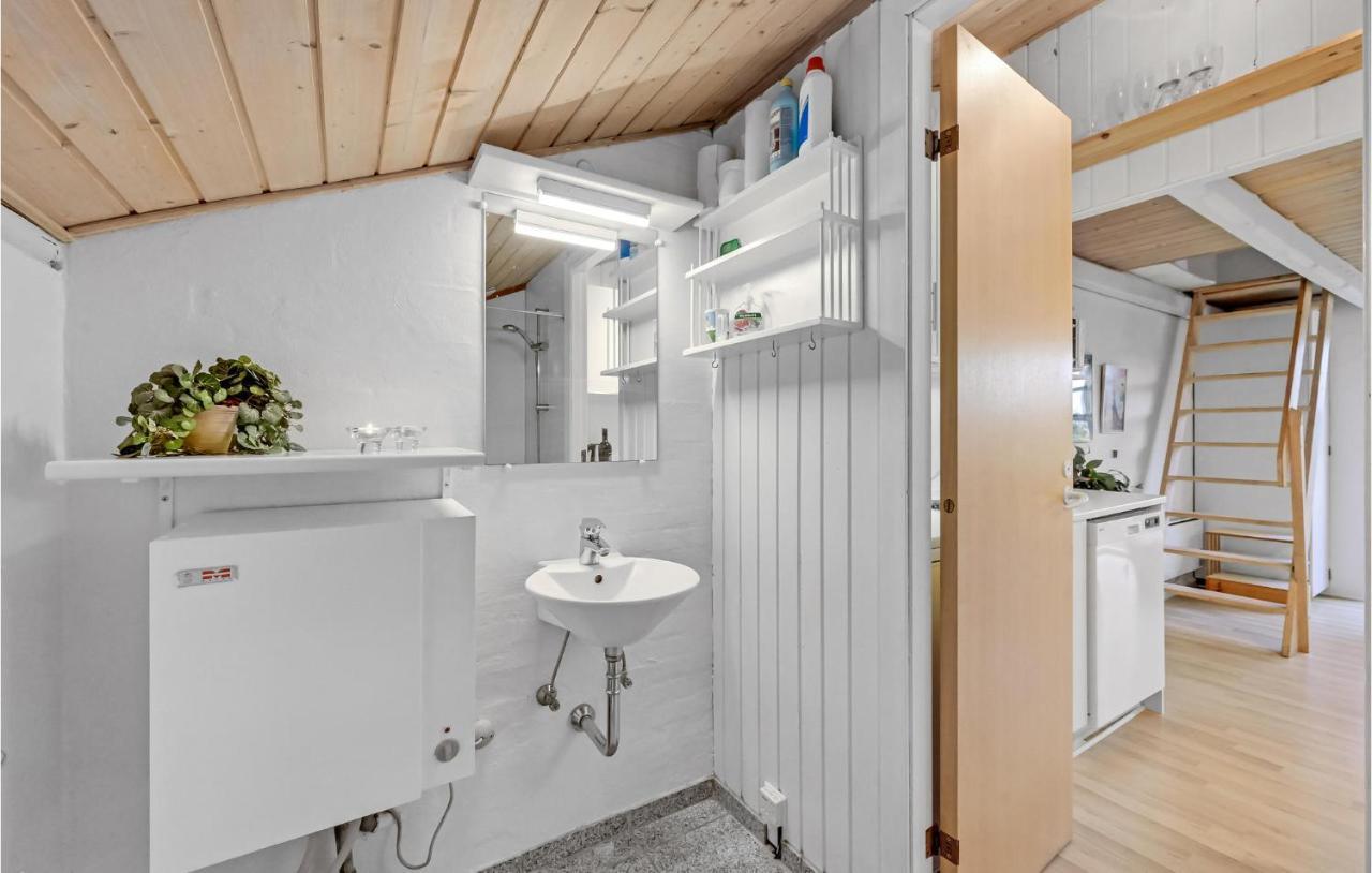 Nice Home In Hemmet With Kitchen Екстериор снимка