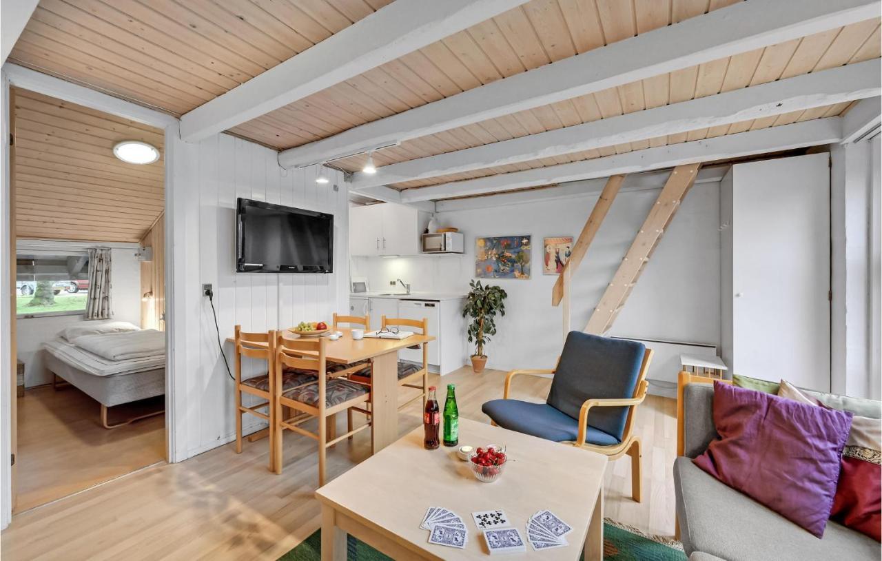 Nice Home In Hemmet With Kitchen Екстериор снимка